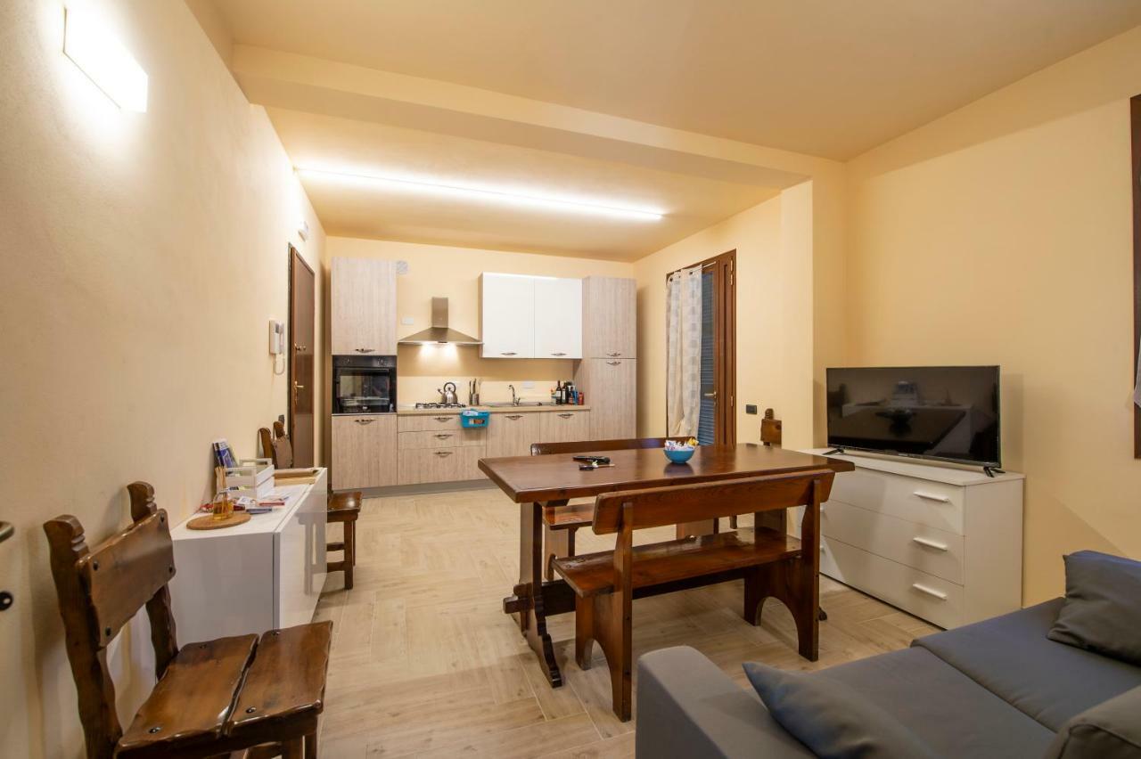 Appartamenti Arco Antico San Bartolomeo Al Mare Exterior photo